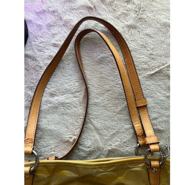 Coach Leah Yellow Shoulder Bag Signature Embossed Design Women's Handbag - Image 12