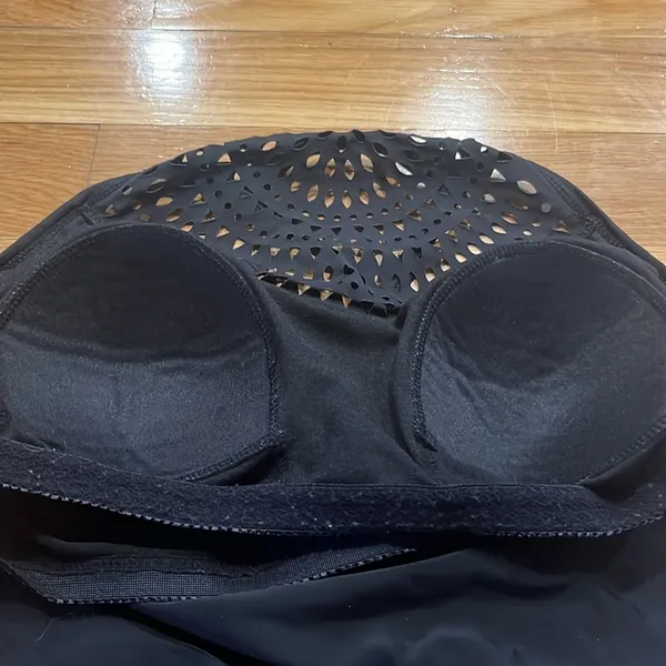 Merona black one piece swimsuit size medium. - Image 4