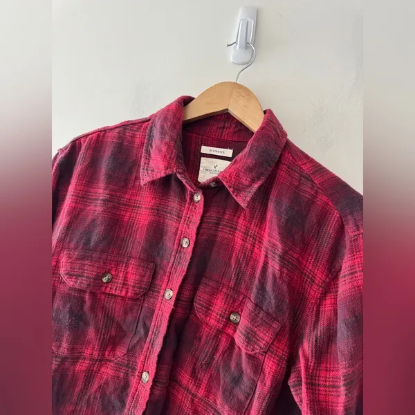 American Eagle Red Oversized Fit “Destroyed”‎ Plaid Button Down Top - Image 2