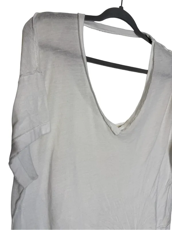 👕 We The Free Deep V Neck Oversized Tee‎ Medium Relaxed Casual Top 🤍 - Image 3