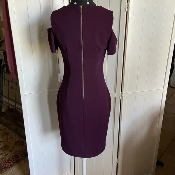 Tommy Hilfiger Womens Dress Size 2 Aubergine‎ Plum Cold Shoulder Woven Shift NEW - Image 4