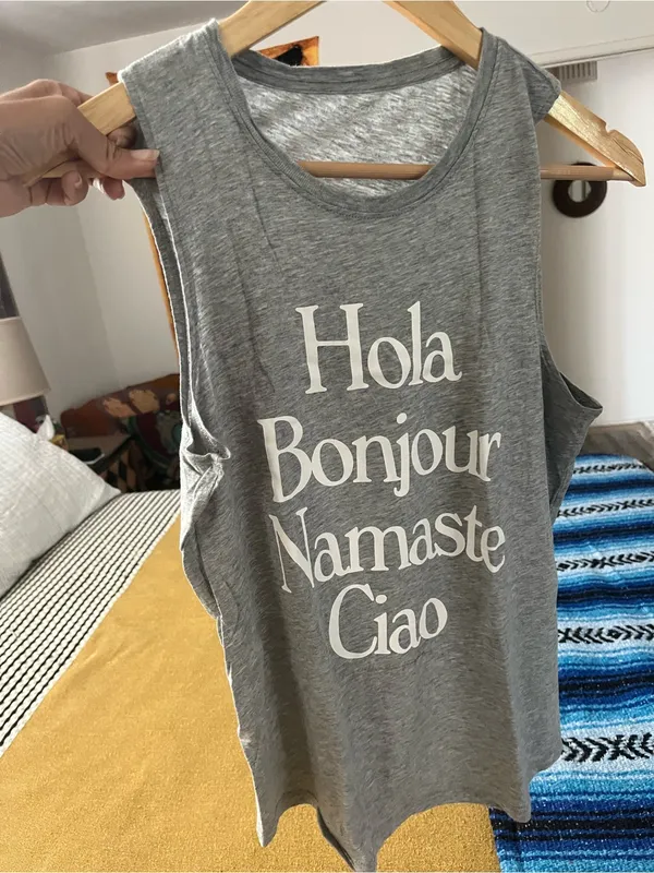 YOGA Shirt, Grey Graphic Muscle Tank Top - Hola Bonjour Namaste Ciao Sz S - Image 3