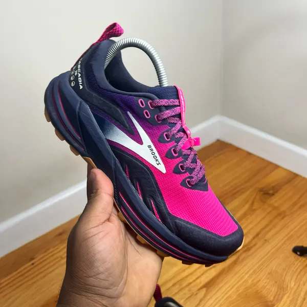 Brooks Cascadia 16 Pink Blue 1203631B425 Size 8W NO BOX - Image 18