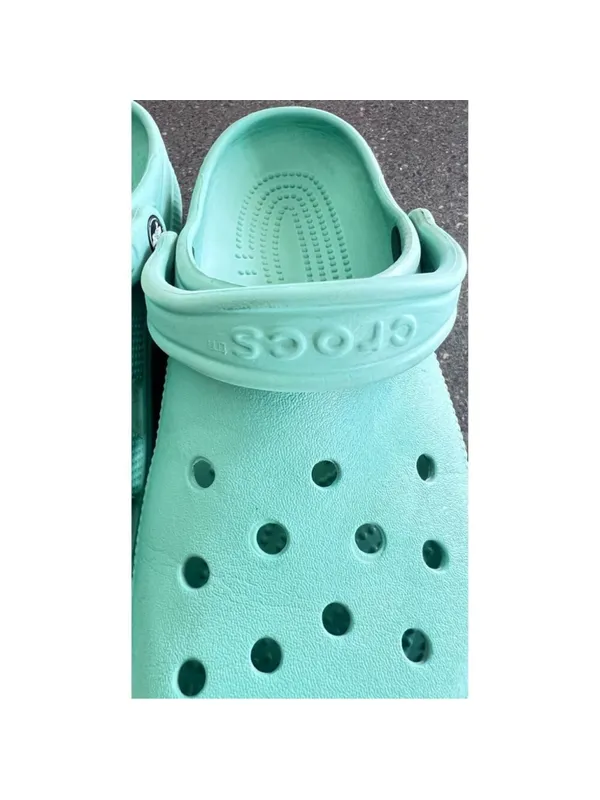 CROCS Classic Clogs Unisex 7 Aquamarine Mint Green Slip On Comfort - Image 7