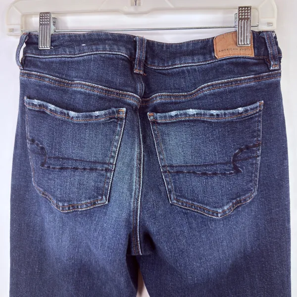 American Eagle Women's Tom Girl Jeans Size 4 Regular - Image 3