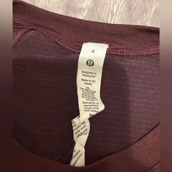 Lululemon Swiftly Tech Long Sleeve Shirt Size 4 - Image 3