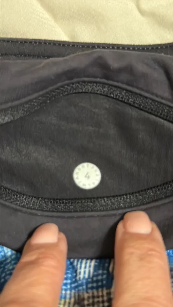 Lululemon Speed Shorts  - Image 4