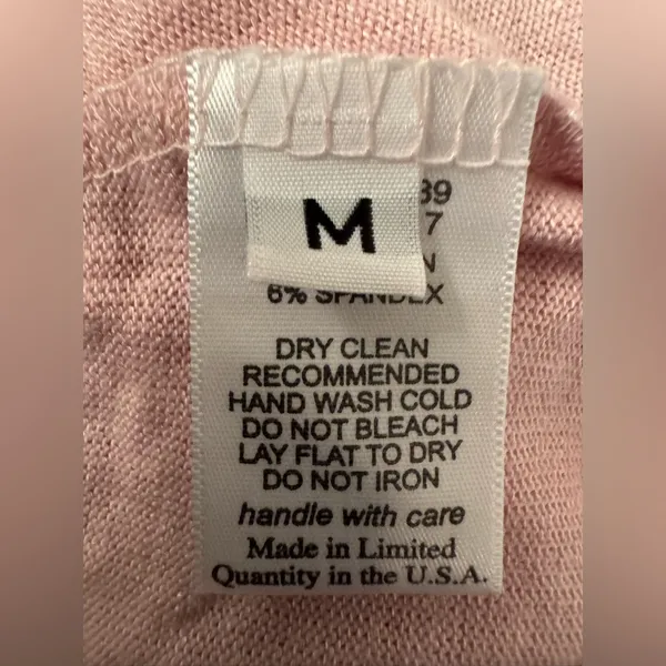 Lauren Moshi Minnie Mouse Women’s Pink Sweater Size Medium - Image 9