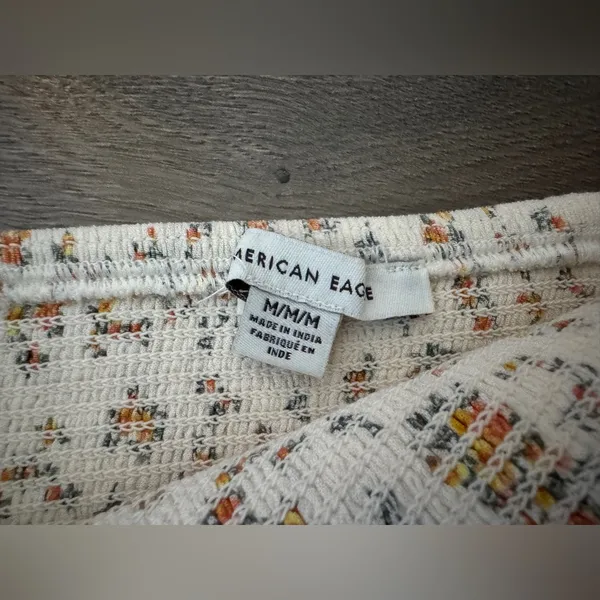 American Eagle Cream Floral‎ Smocked Crop Tube Top - Image 2
