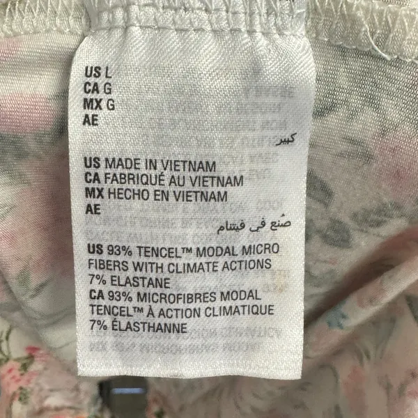 State of Day Intimates Floral Pajama Set Large Tencel Modal Short Sleeve Shorts - Image 11