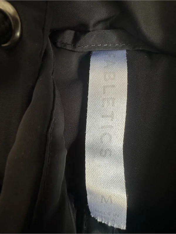 606.  Fabletics med puffer vest - Image 3