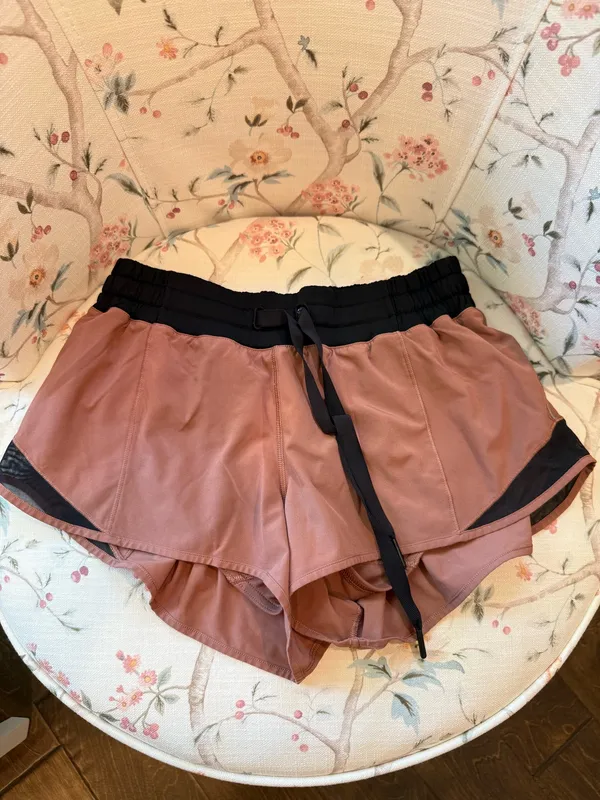 Lululemon Hotty Hot Shorts - Image 2