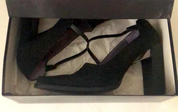 🔥 Square Toe Pump w/Strap Black Size 7 - Image 15