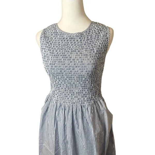 Beau & Ro The Margot Dress Navy White Stripe Small Smocked Nautical Beach‎ Flowy - Image 7