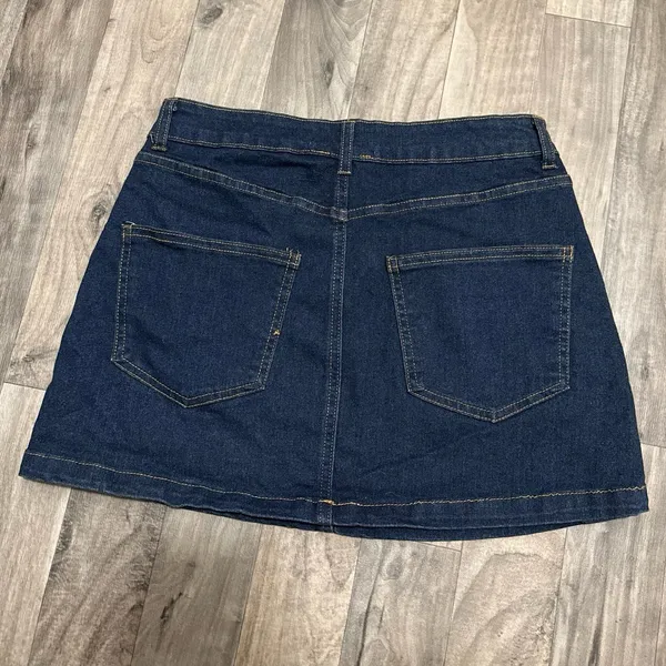 Altar’d State Studded Denim Mini Skirt Dark Wash NWOT Size Small - Image 8