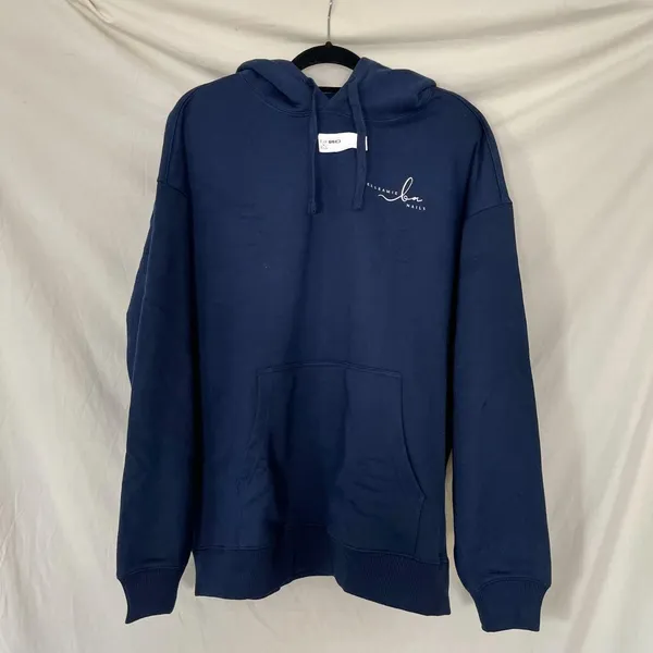 Source Unknown New Navy Blue "Belle Amie Nails: The Nail Artist" Graphic Hoodie Sweatshirt L - Image 3