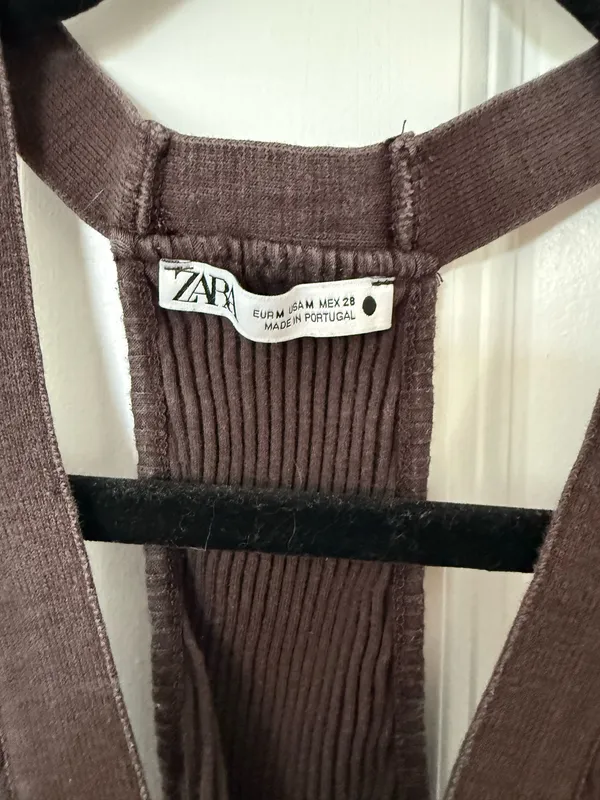 Zara Cropped Tank Top - Image 3