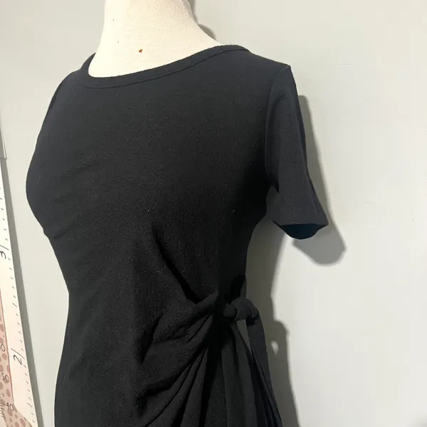 A Pea in the Pod Black Short Sleeve Maternity Dress - Image 8
