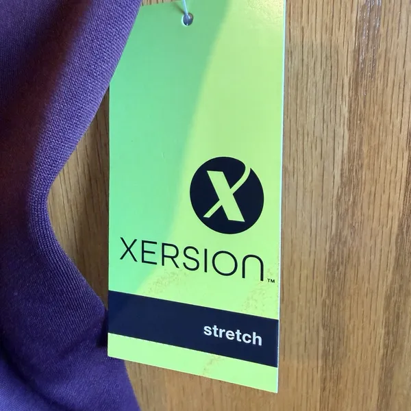 NEW Xersion XXL Womens Maroon Quilted Puffer Vest Full Zip Pockets Stretch - Image 4