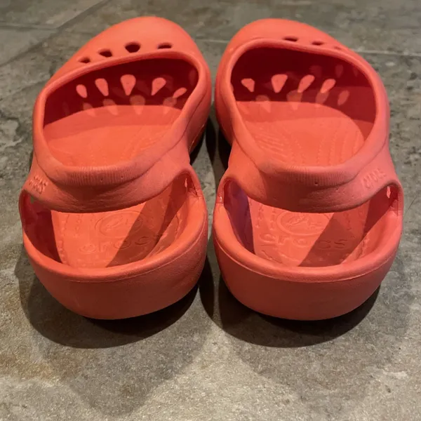 Crocs Malindi Women’s 7 Coral Orange Slingback Flat Slip On Ballet Teardrop Shoe - Image 6