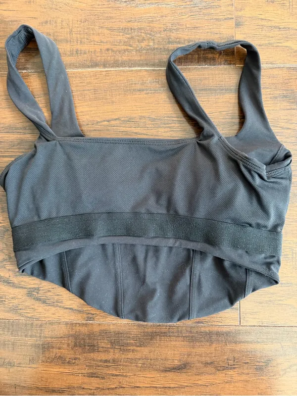 Athletic Crop Top Black - Image 7