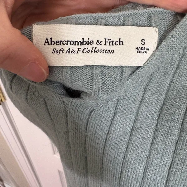 Abercrombie & Fitch Soft A&F Ribbed Knit Crop Tank Sage Green S - Image 2