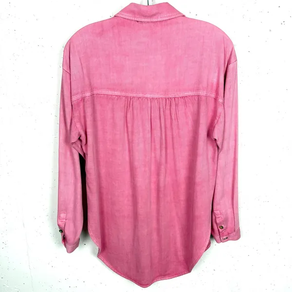 Anthropologie Pilcro Boyfriend Button Down Shirt Viscose Pocket Pink Size Small - Image 3