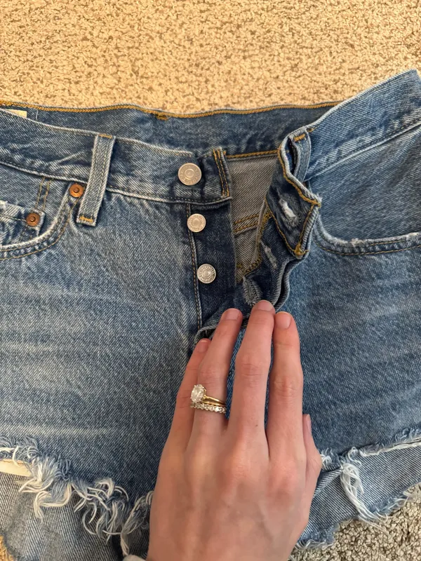Levi’s 501 Denim Shorts - Image 2