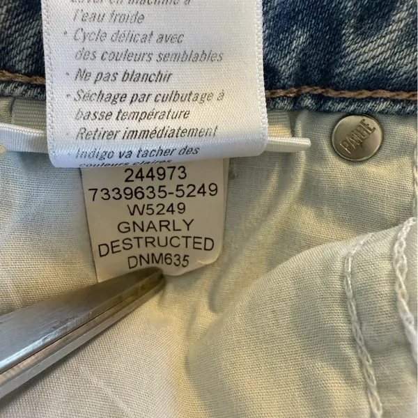 Paige Stella Straight in Gnarly Destructed Size 29 - Image 12