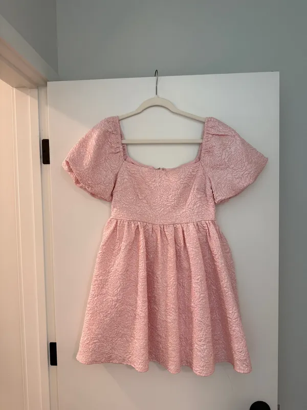 Four Sisters Boutique Pink dress - Image 3