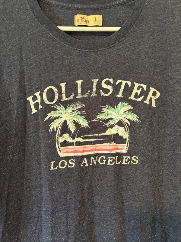 Hollister T-Shirt - Image 3