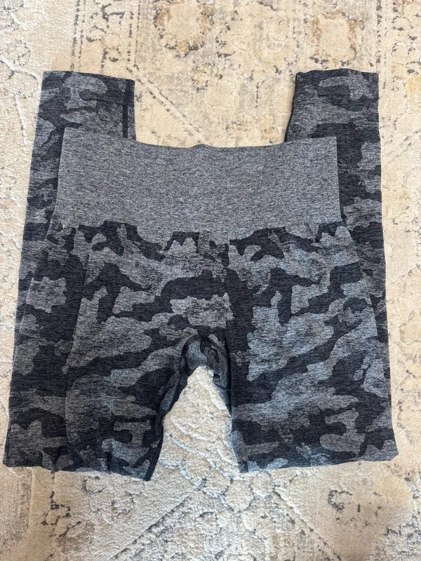 NVGTN Leggings - Image 2