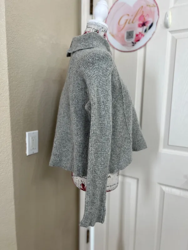 Free People gray wool sweater size M - Image 2