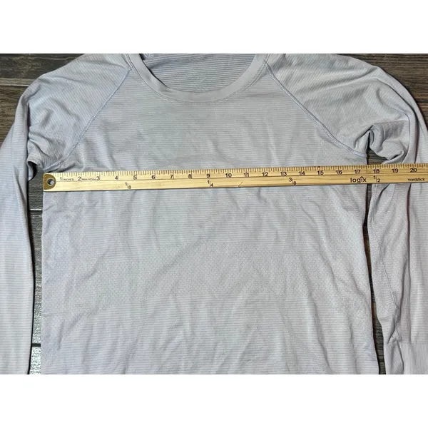 Lululemon Swiftly Long Sleeve Shirt 2.0 Size 10 Lavender Athletic Top Light FLAW - Image 5