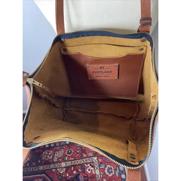 Portland Leather Brown Zipper Almost Perfecgt Leather Tote Large - Image 8