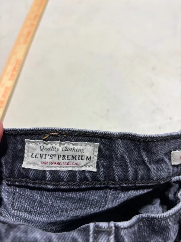 Levi’s premium Ribcage straight ankle black Jeans 26 - Image 4