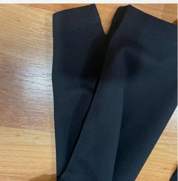 Black capri - Image 3