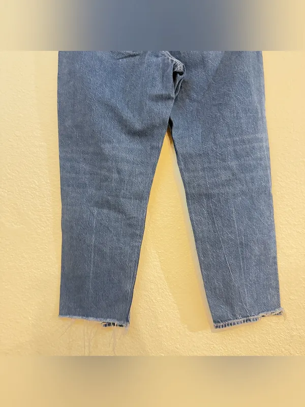 American eagle mom Jean 10 short - Image 8