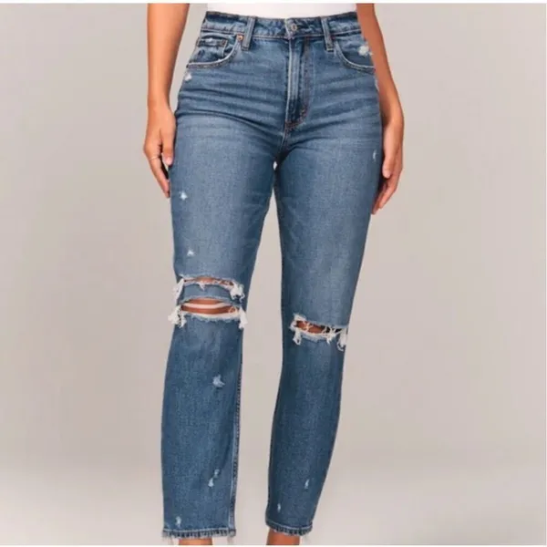 NEW Abercrombie & Fitch The Mom High Rise Distressed‎ Ankle Jeans Sz 28 - Image 3