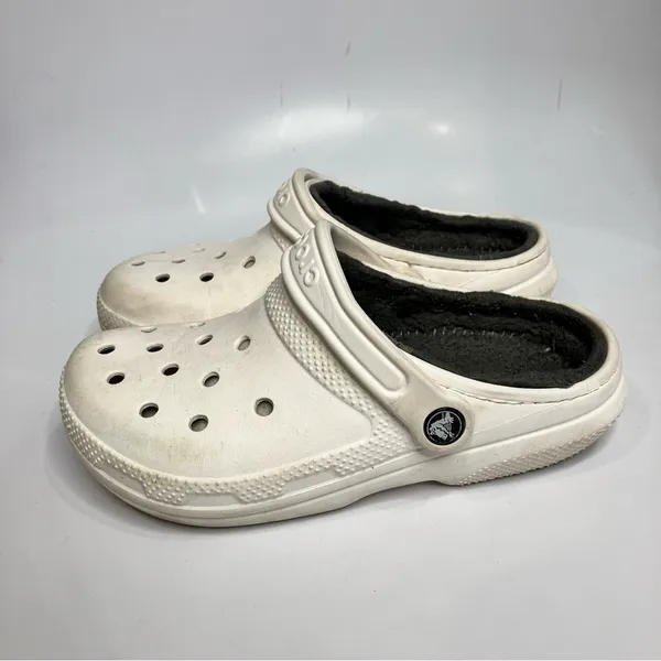 Crocs lined clogs‎ originals size 6 white - Image 4
