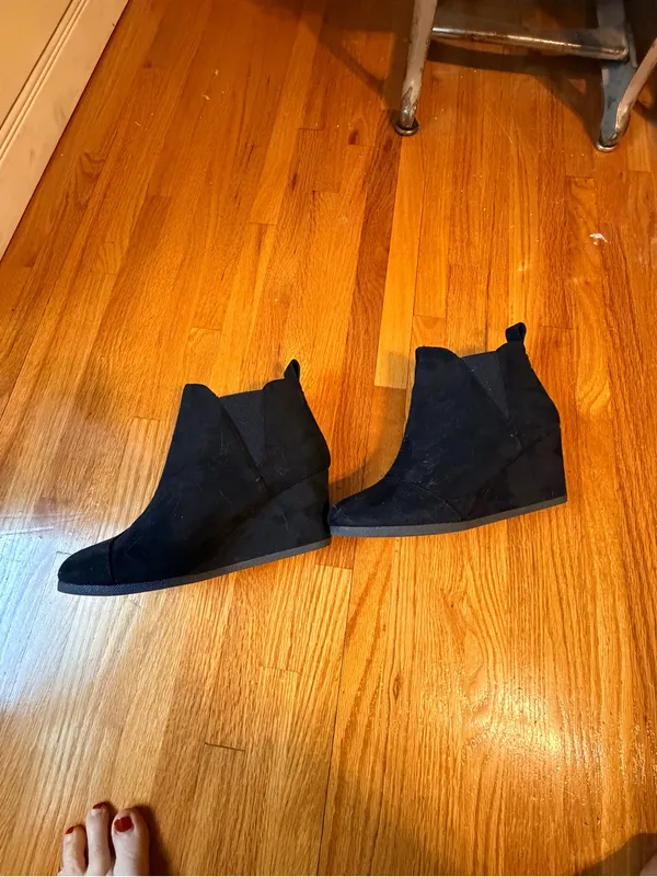 Women's Black Suede Ankle Booties with Pull Tab Size 9 - Image 2