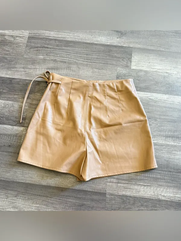 Zara camel faux leather skort - Image 4
