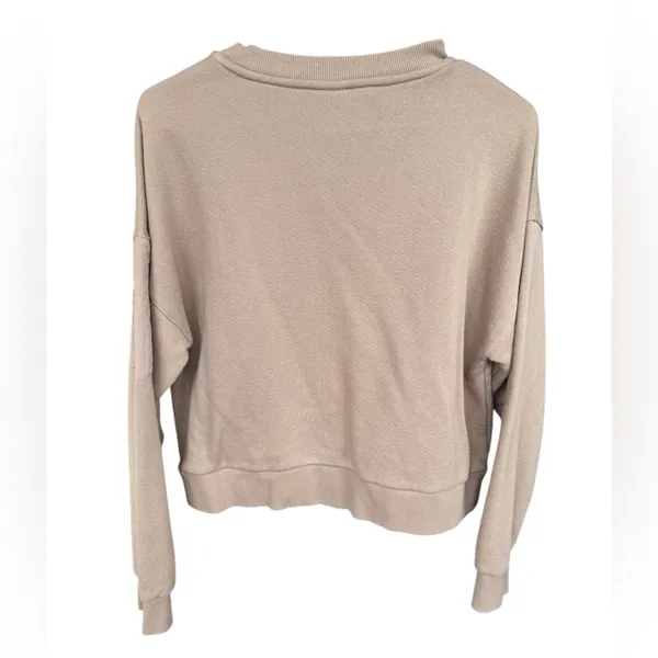 Adidas‎ Longsleeve Pullover Cropped Length Tan Sleeve size XS oversized - Image 9