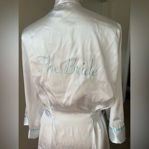 Linea Donatella Intimo Donatella Bridal Wedding Robe Embroidered “The Bride” Size L - Image 4