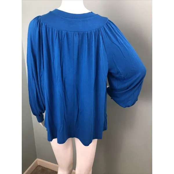 NWT Women's Ann Taylor V-Yoke Shirred Blouse Top in Blue Sz Medium - Image 7