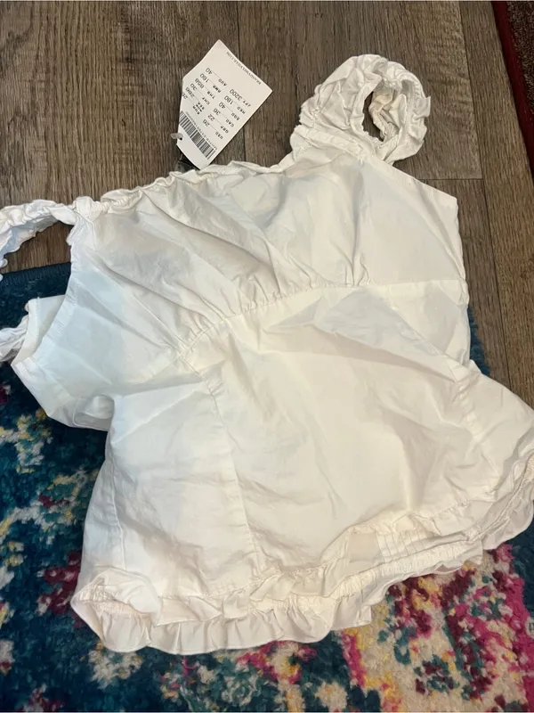 NWT Brandy Melville white Elena top small - Image 8