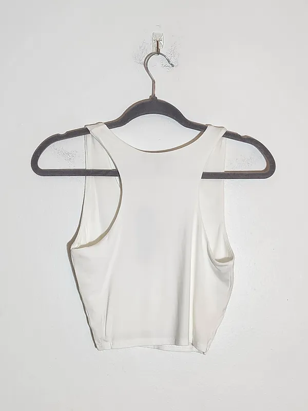 Lulus White V-Neck Sleeveless Crop Top Size Small NWT - Image 4