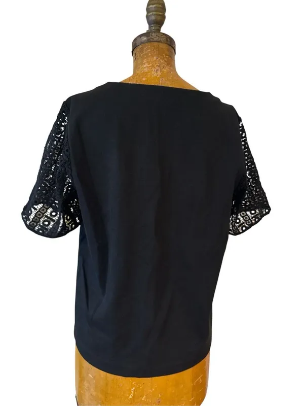 Womens J Crew Size Medium Shirt Top Black Short Lace Sleeve - Image 2