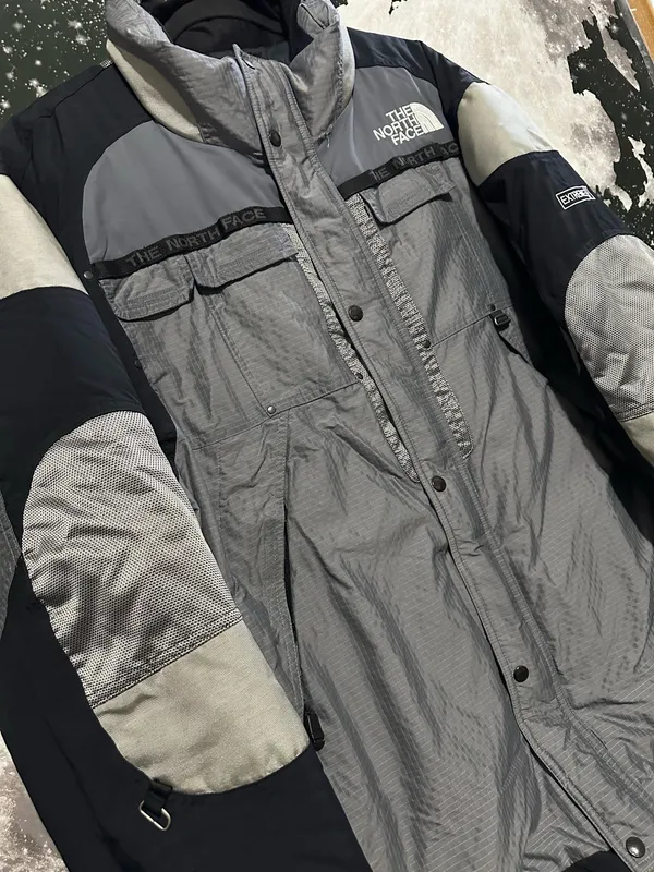 The North Face Extreme Gear 550 LTD Ski Parka Jacket - Image 3