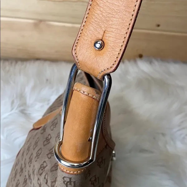 Dooney & Bourke Vintage Signature Leather Purse - Image 6